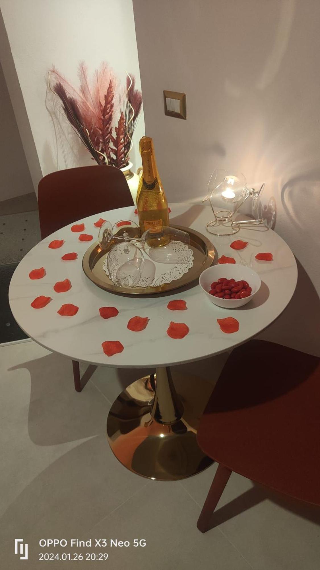 Lovely & Chic Rooms Nei Sassi Матера Екстериор снимка